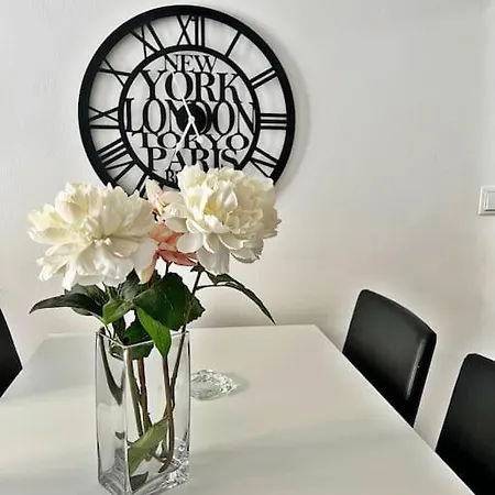 Centrico Y Junto Al Mar! * 丰希罗拉