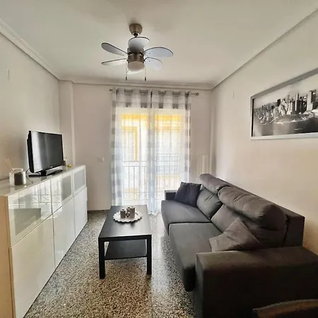 Centrico Y Junto Al Mar! פואנגירולה